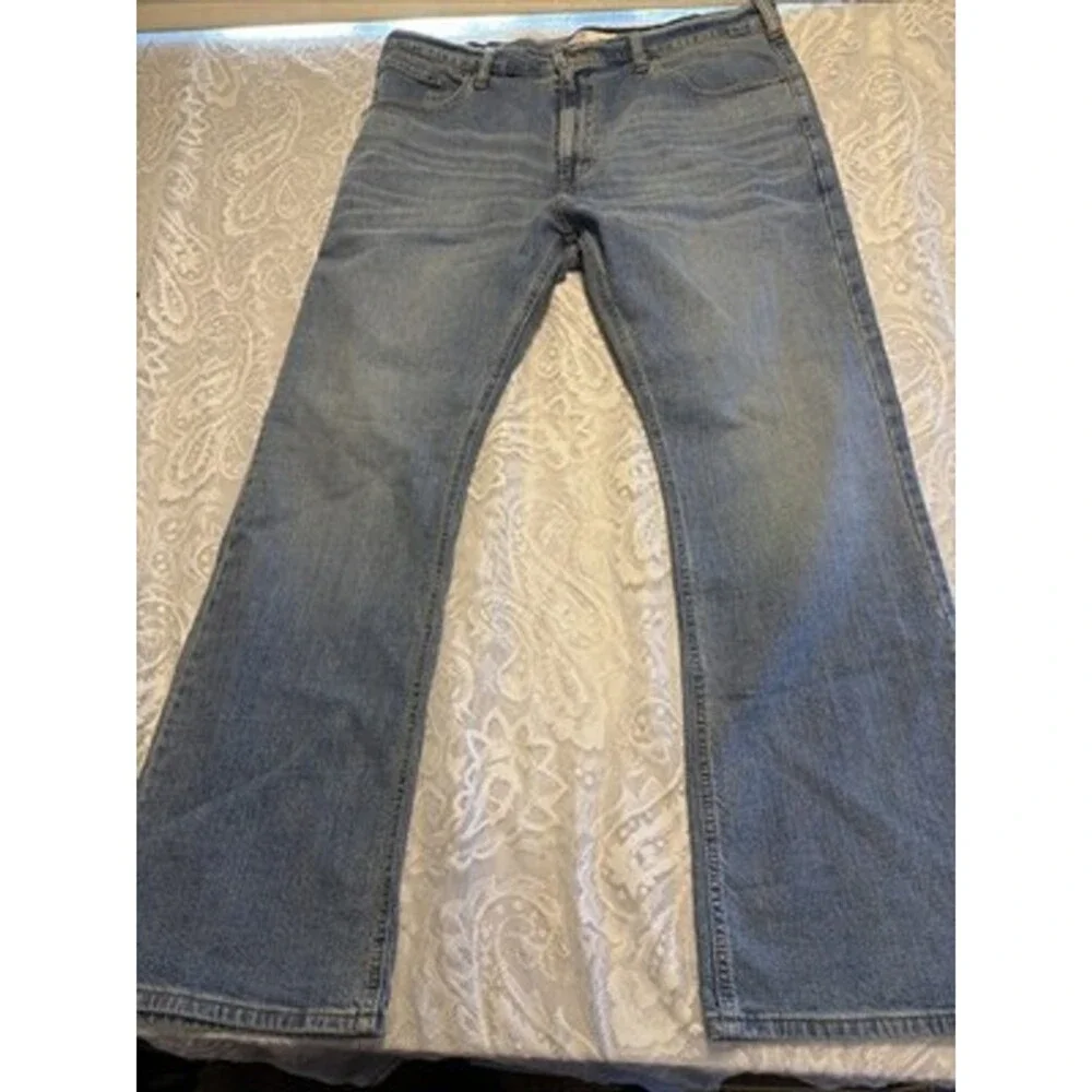 Signature Levis Strauss Jeans  38x30 Boot Cut Stretch Blue Denim Comfy